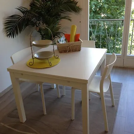 Studio Equipe A 9Mn A Pied Du Centre Ville Et De La Plage Διαμέρισμα Νίκαια
